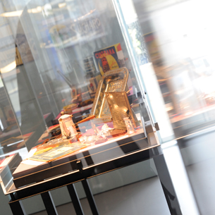 detail vitrine, exposition Solidaire du chocolat, Nantes